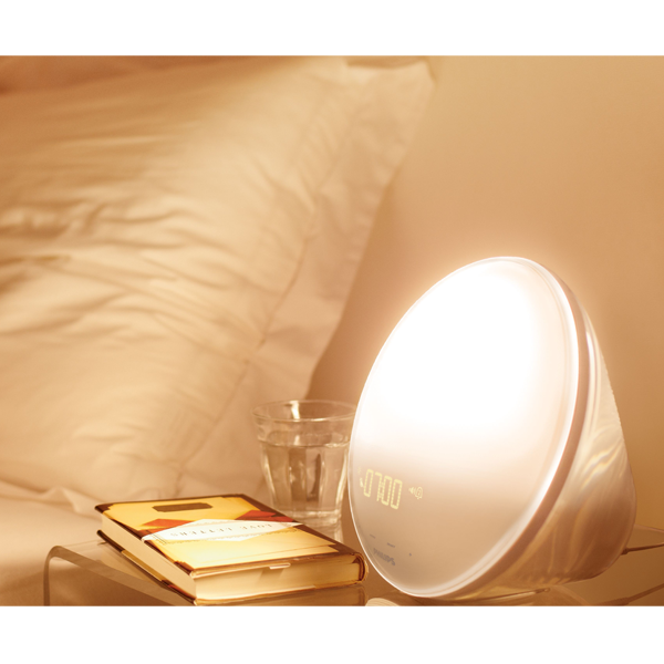 Philips Alarm clock Wake Up light with LED light HF3519/01
                                    image number 3